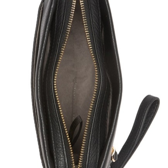VINCE CAMUTO LEATHER CROSSBODY/ WRISTLET STYLING - Picture 4 of 8